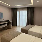 Joelle Premium Hotel