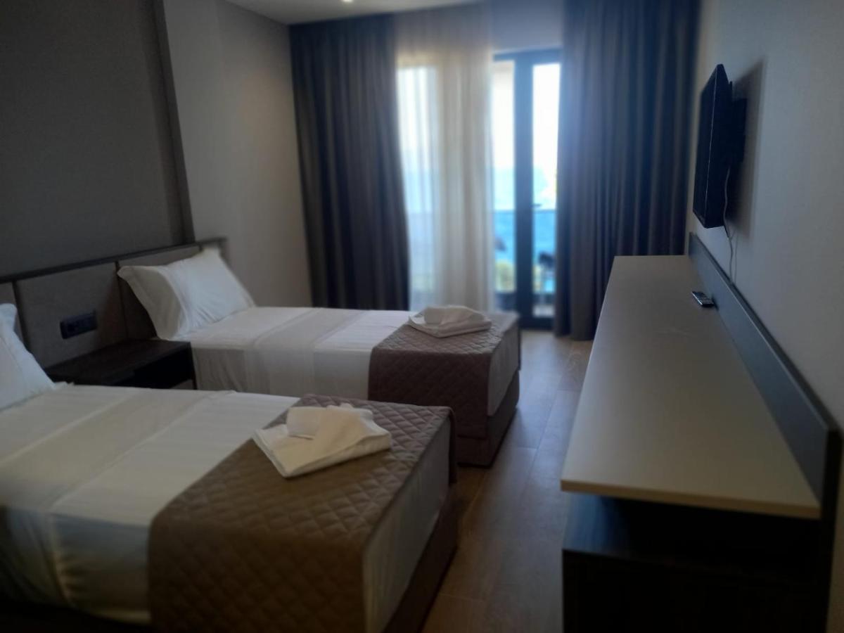 Joelle Premium 4* Saranda