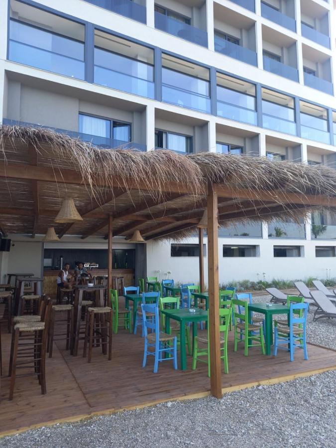Joelle Premium Sarande