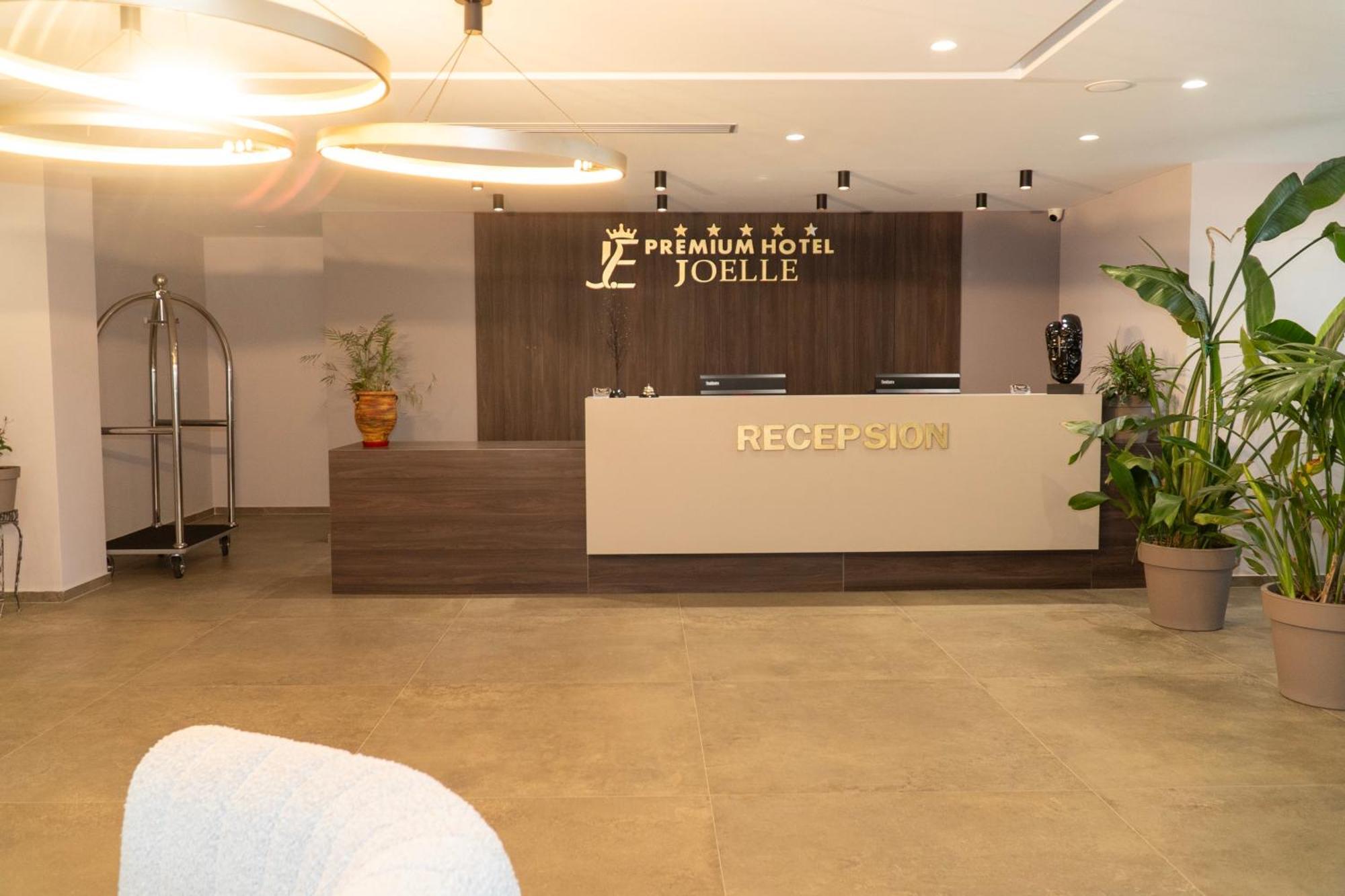 Joelle Premium Hotel